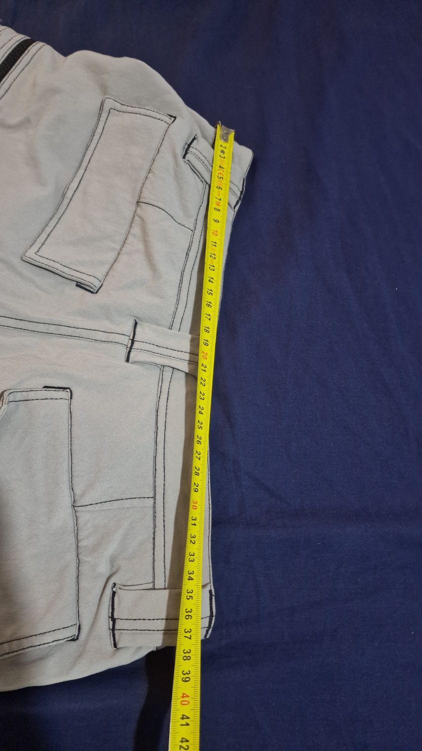 Pantaloni scurti Ortovox marimea M-L