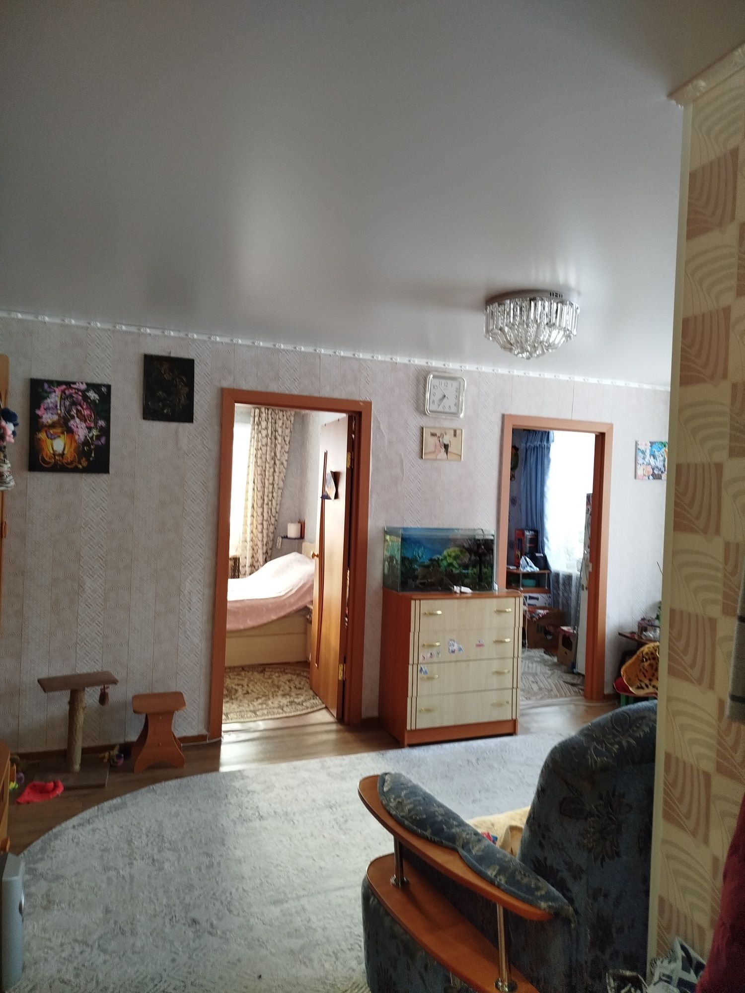 Продам 4х комнатную квартиру