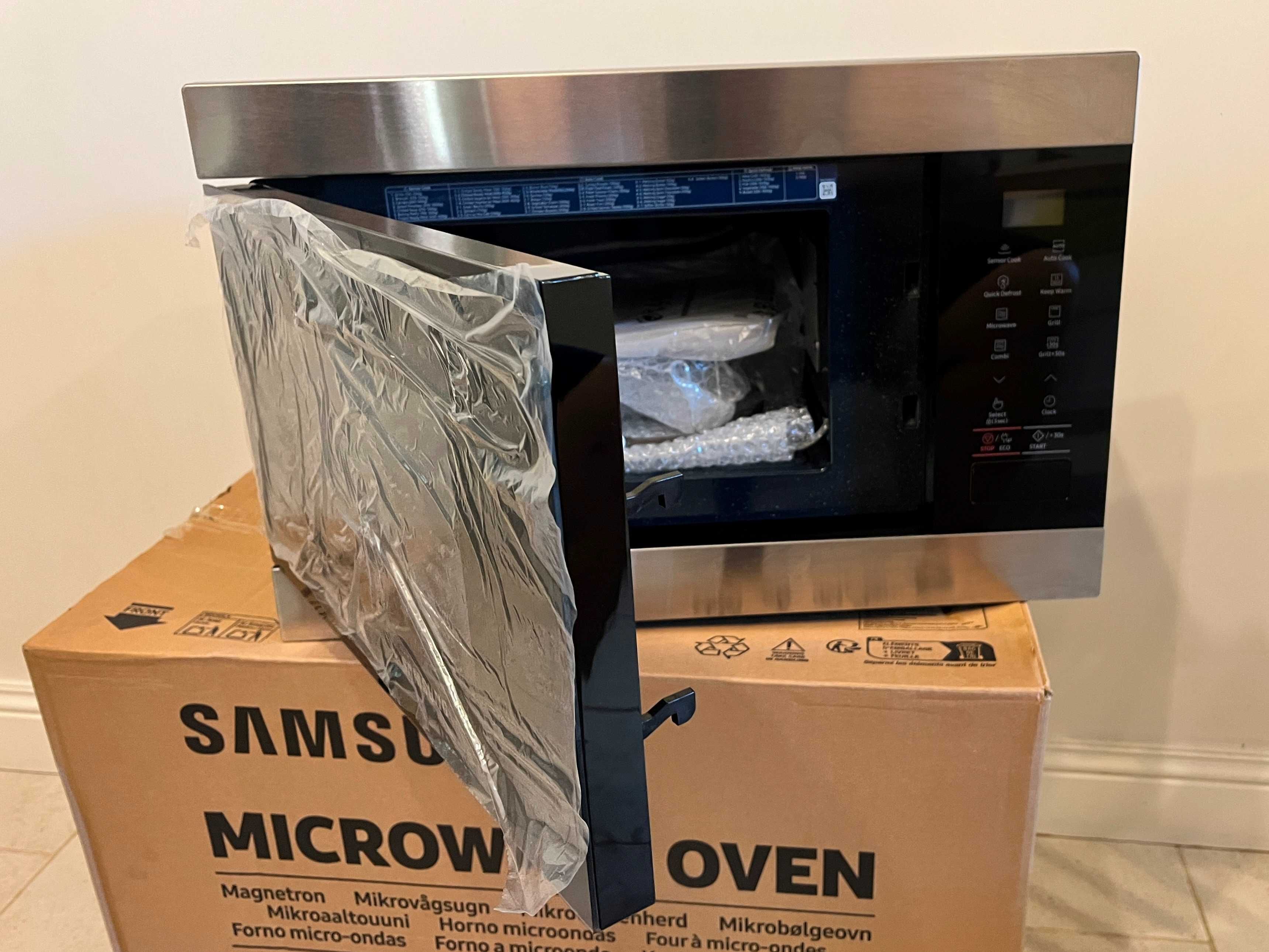 ГАРАНЦИЯ 23 месеца. Микровълнова фурна SAMSUNG MG22M8274AT/E2
