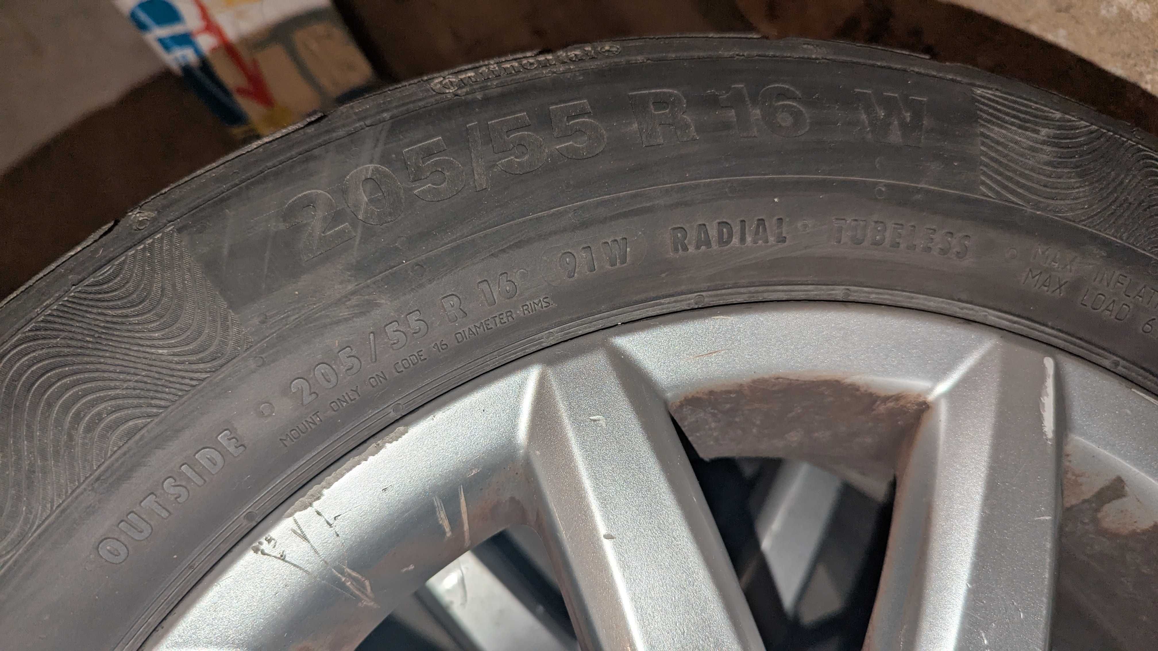 Четири гуми с лети джанти VW Фолксваген 205 55 16 5x112