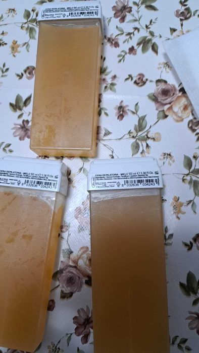 Set epilare (incalzitor ceara + 3 roll-on ceara noi)