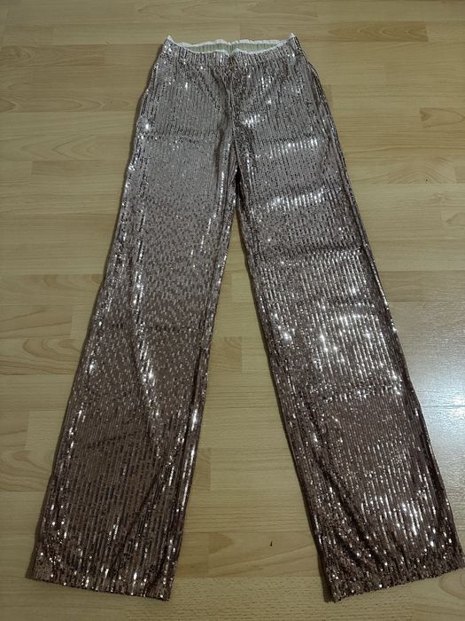 Pantaloni paiete marimea S/M