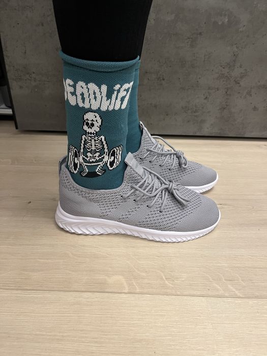 Adidasi albi - gri - diferite modele si marimi - pt sala / mers pe jos