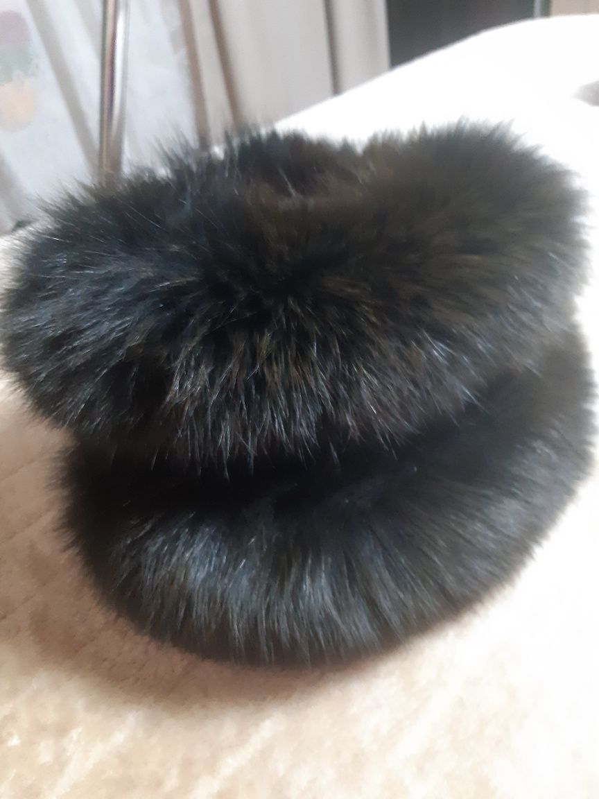 Caciula vulpe neagra
