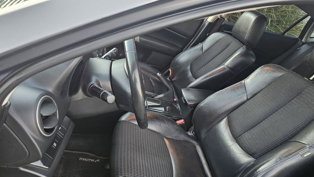 Mazda 6 2.0diesel  2750 euro