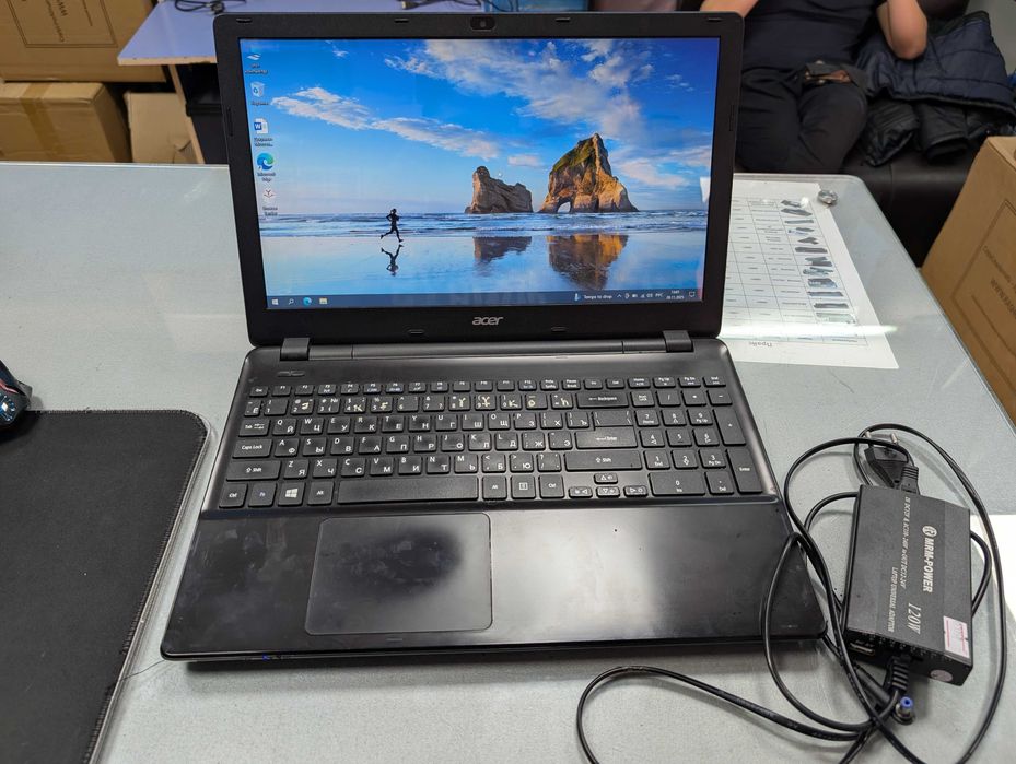 Ноутбук Acer Core i5 4210U/4GB RAM/1TB HDD