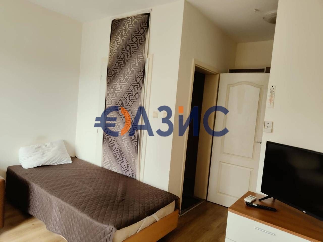 Продава се Едностаен апартамент в к.к. Слънчев бряг - 42 кв.м за 1262 €/кв.м - Снимка #5