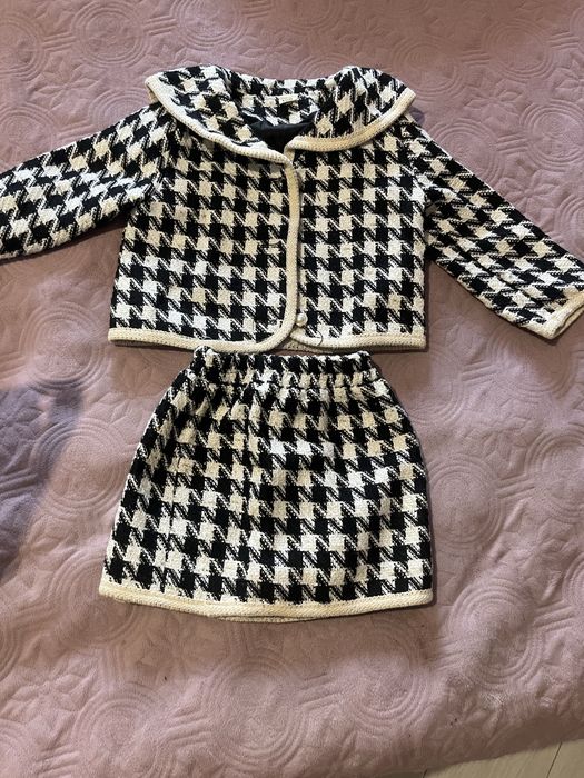 Одежда для девочки 4-5 лет