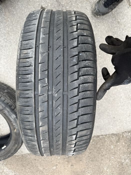 Летни гуми Continental 245/50R18