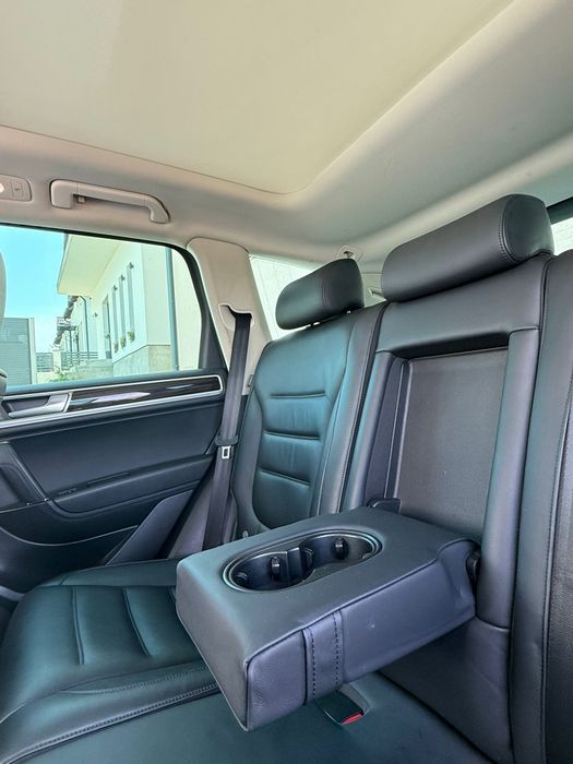 Vând VW Touareg 2014