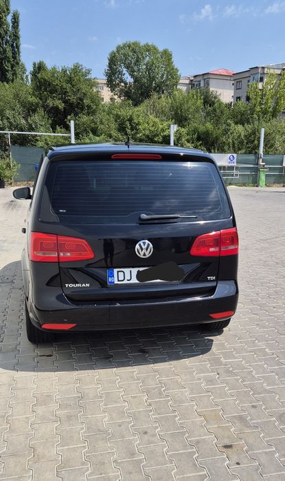 VW TOURAN 1,6 TDI - 7 locuri
