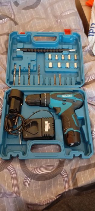 Винтоверт Makita