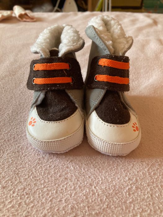 Бебешки обувки - размер 17