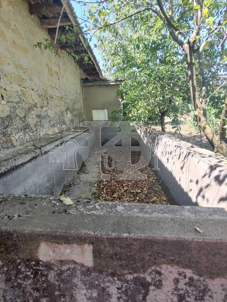 Продава се Къща в с. Караманите, Област Варна - 100 кв.м за 390 €/кв.м - Снимка #16