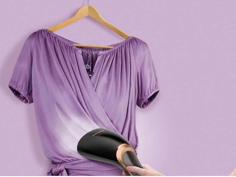 Aparat de calcat vertical Philips Steam&Go