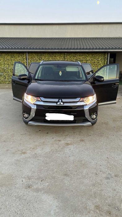 Mitsubishi outlander 2017