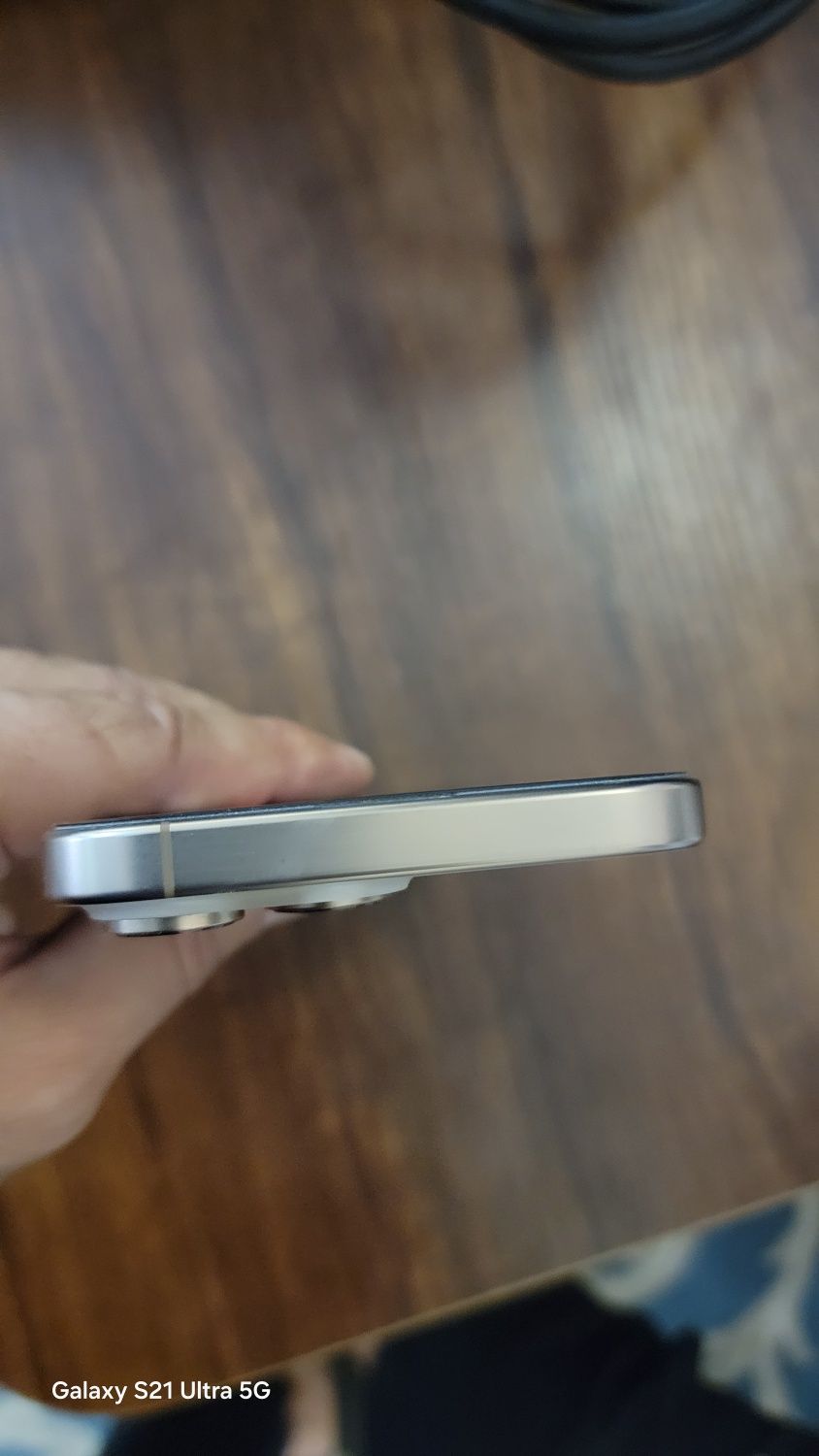 Iphone 16 pro max disert