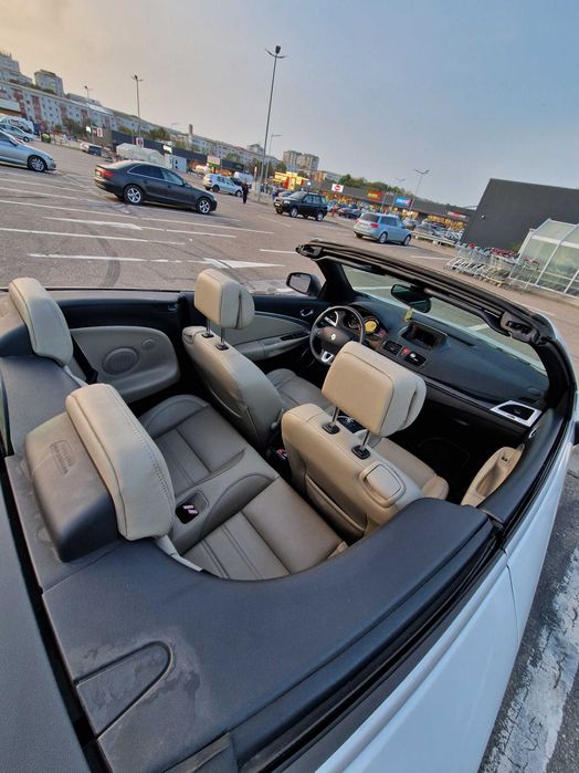 Vând Renault Megane Cabriolet EZ1S06