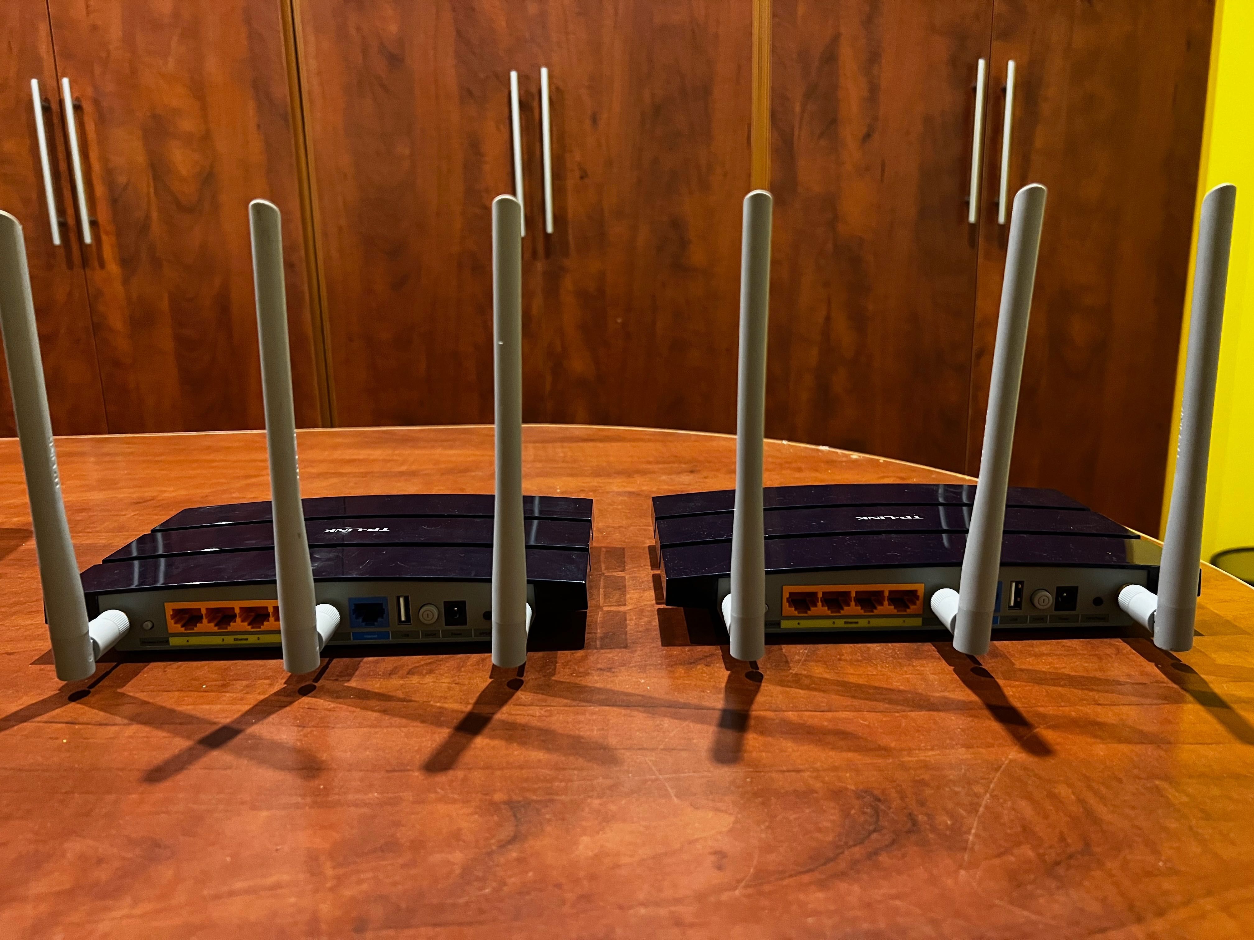 Router wireless Router wireless TP-Link TL-WR1043ND,Gigabit 2 buc