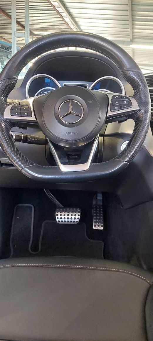 Продавам Мерцедес GLS 350