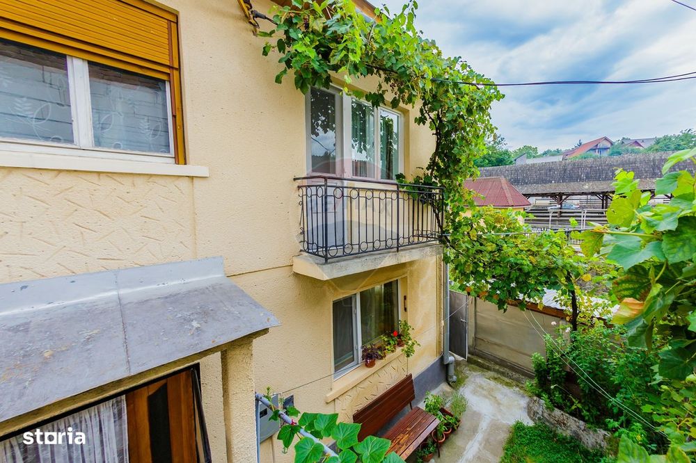 Casă  de vanzare cu 3 camere Ultracentral Baia Sprie Schimb Apartament