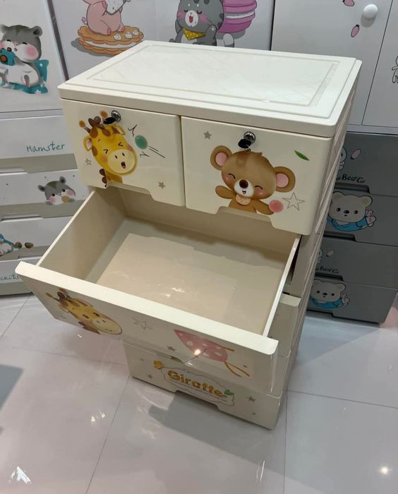 Детский пластиковый комод