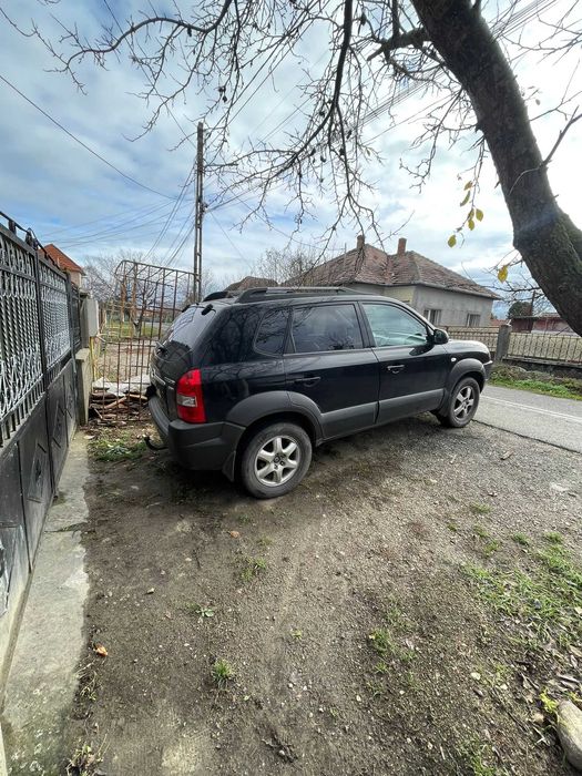 Hyundai Tucson 2000cc Diesel