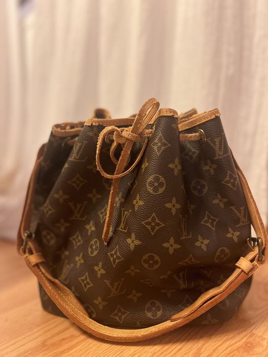 Louis Vuitton vintage petite noe