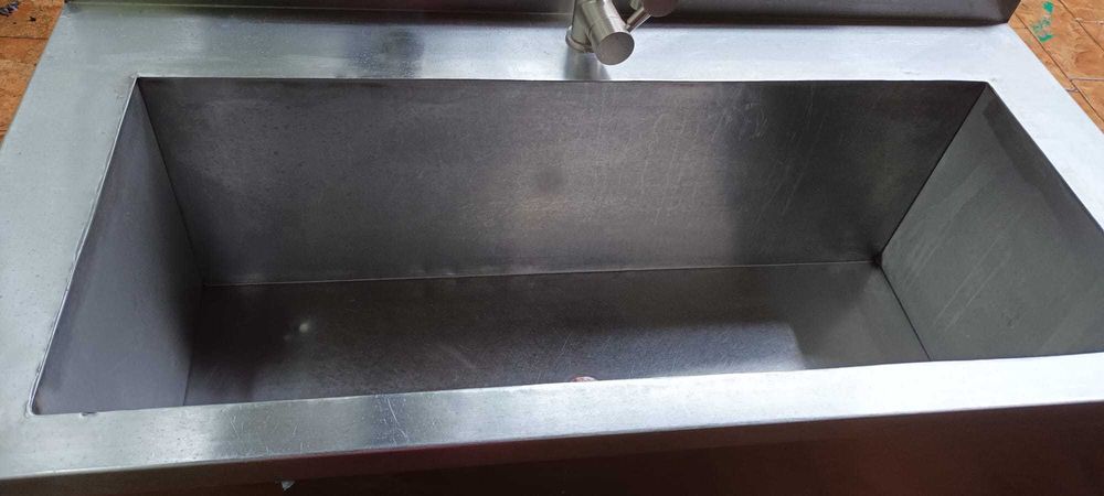 Utilaje bucătărie Horeca - Chiuvete/Vitrina frigorifica