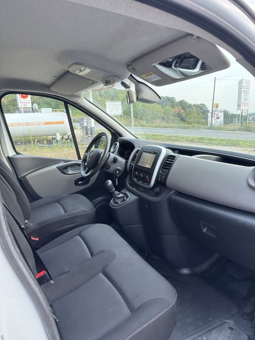 RENAULT Trafic  2016