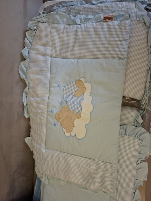 Бебешка кошара с матрак и спален комплект