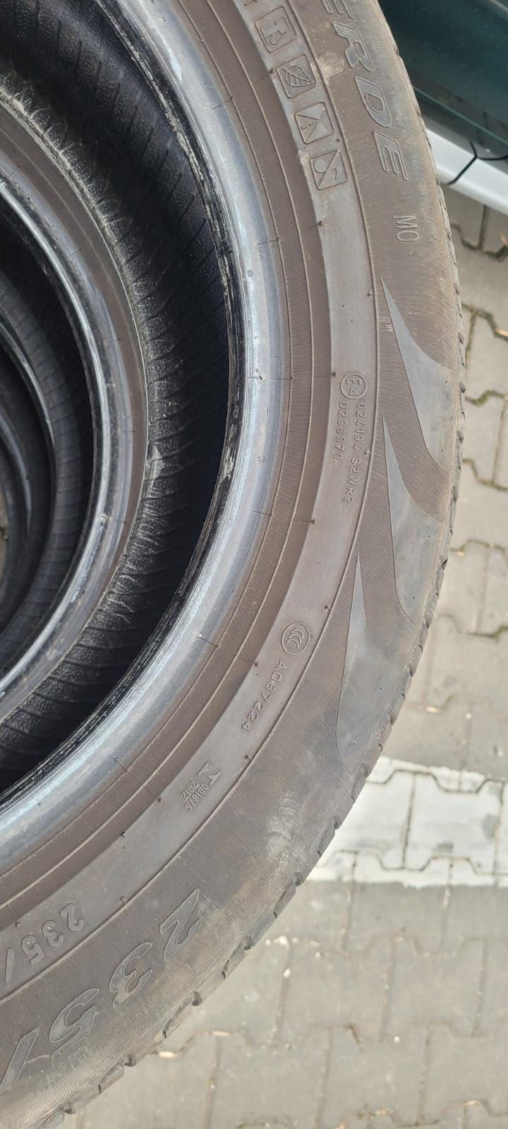 Vând Cauciucuri  Pirelli Scorpion second hand
