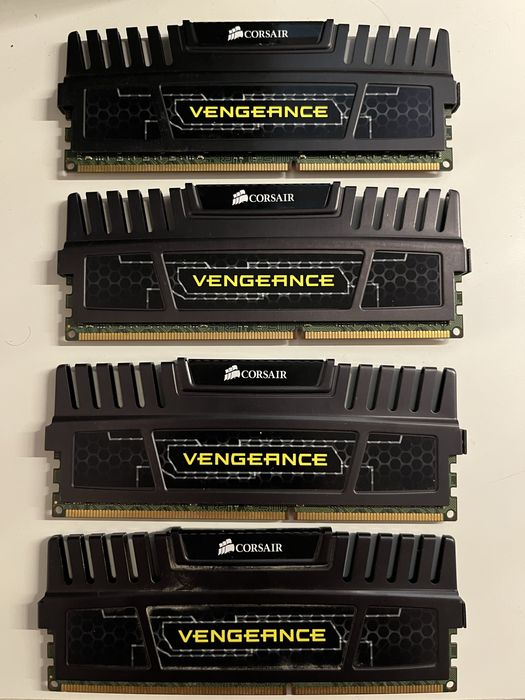 RAM PC Corsair 16gb (4x4gb) DDR3 1600mhz