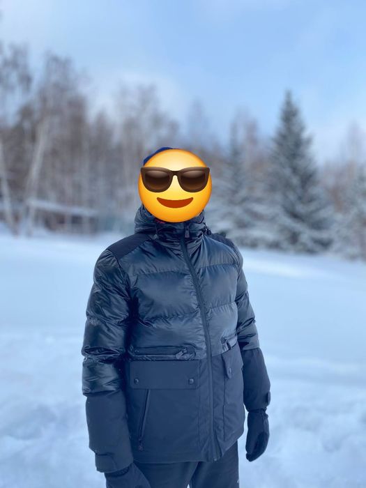 Зимняя куртка в отличном состоянии