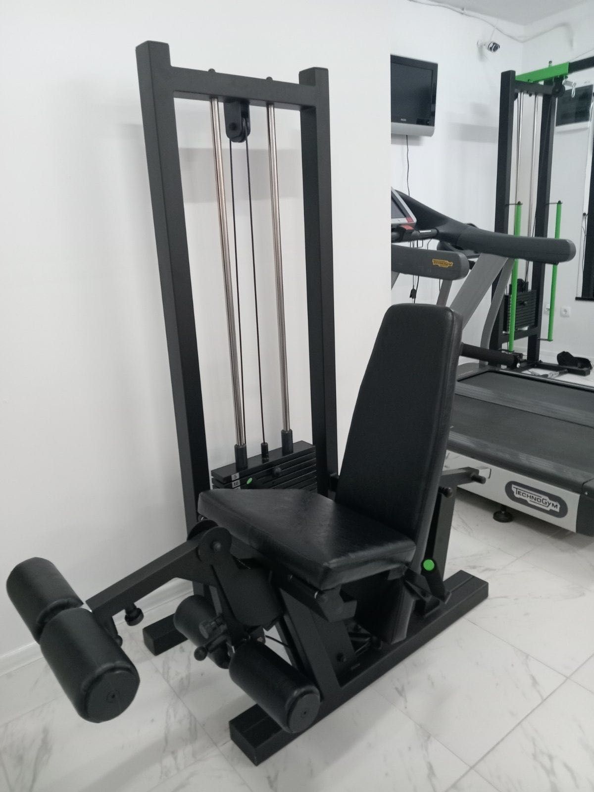 Aparat flexii-extensii picioare combo