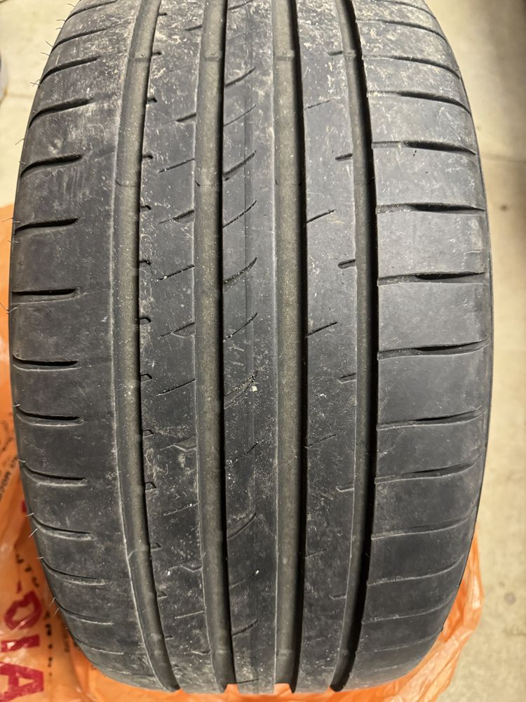 Goodyear eagle f1 255/35/19