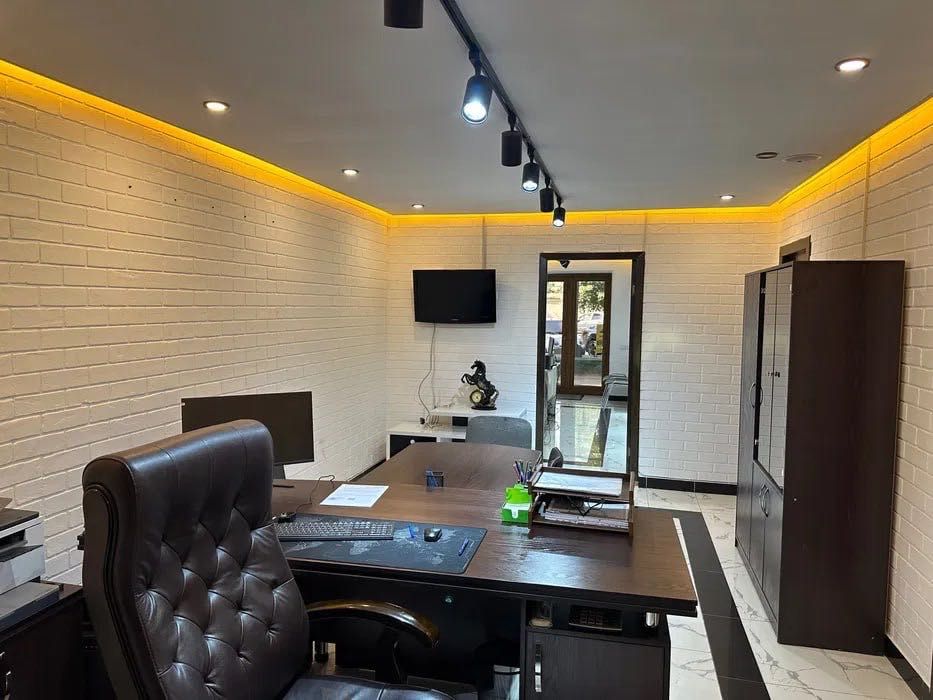 Сдаю ОФИС, Московская пицца, ТЦ NEXT 62м²