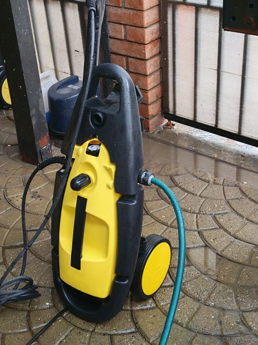 Pompă de spălat cu presiune Karcher