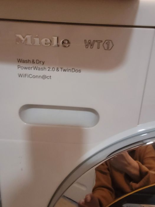 Vând mașină de spălat Miele