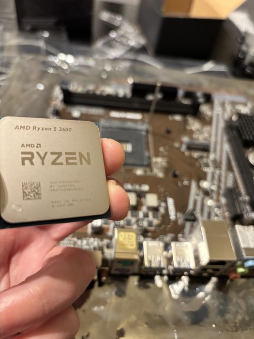 PC Gaming Ryzen 5 3600 / RX 5700 XT / 16GB / SSD 1TB / RGB