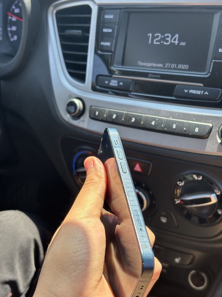 Iphone 13 mini торг бар