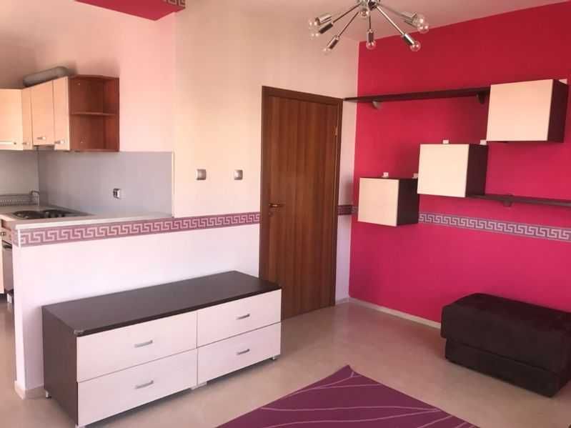 Двустаен имот в кв.Овча купел 2