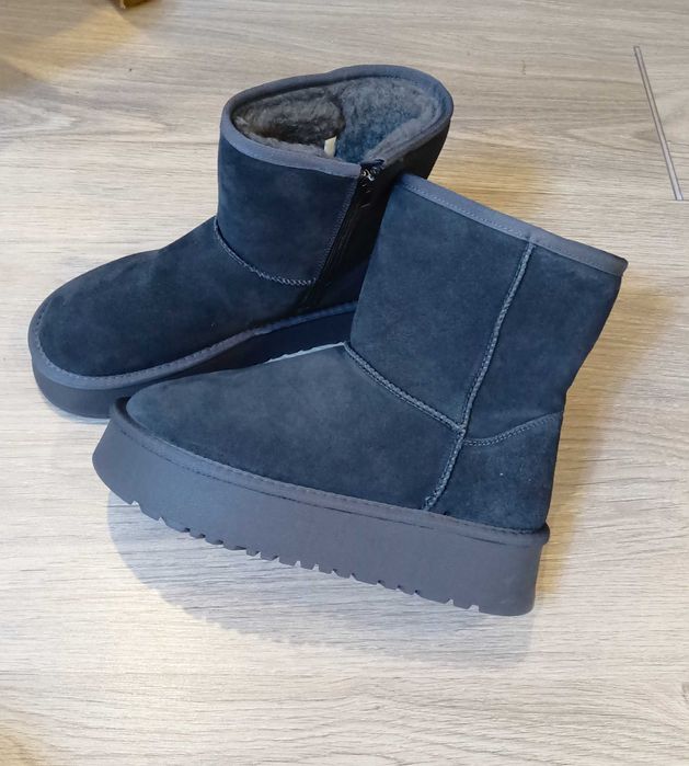 Женские угги теплые с высокой подошвой