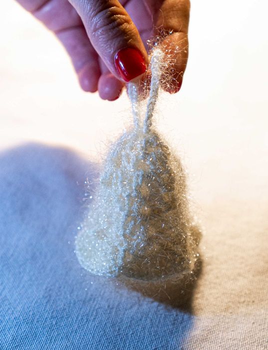 Decoratiuni brad Craciun crosetate handmade