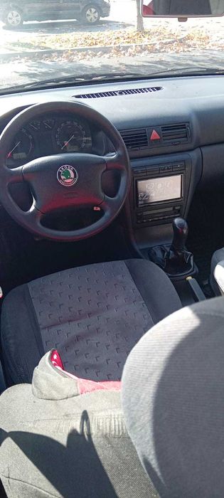 Vand Skoda Octavia 1300 euro negociabila