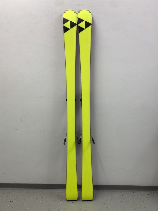 ski/schiuri/schi Fischer RC4 Curv Ti,157 cm