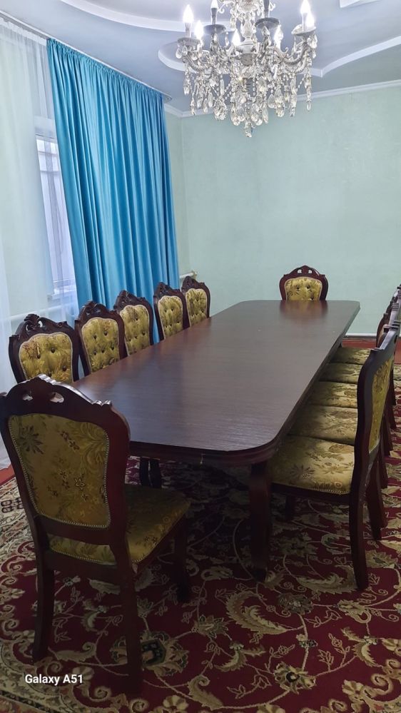 Стол со стулиями б/у в хорошем состояние