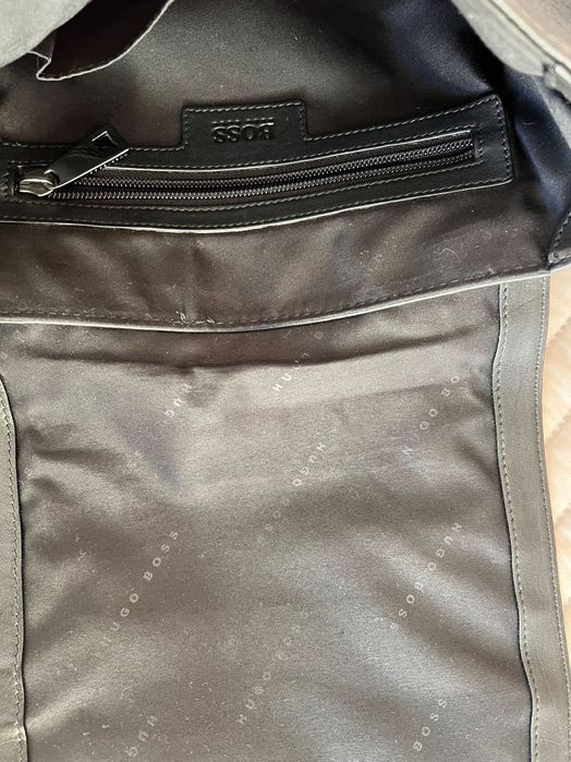 Boss мъжка чанта оригинална