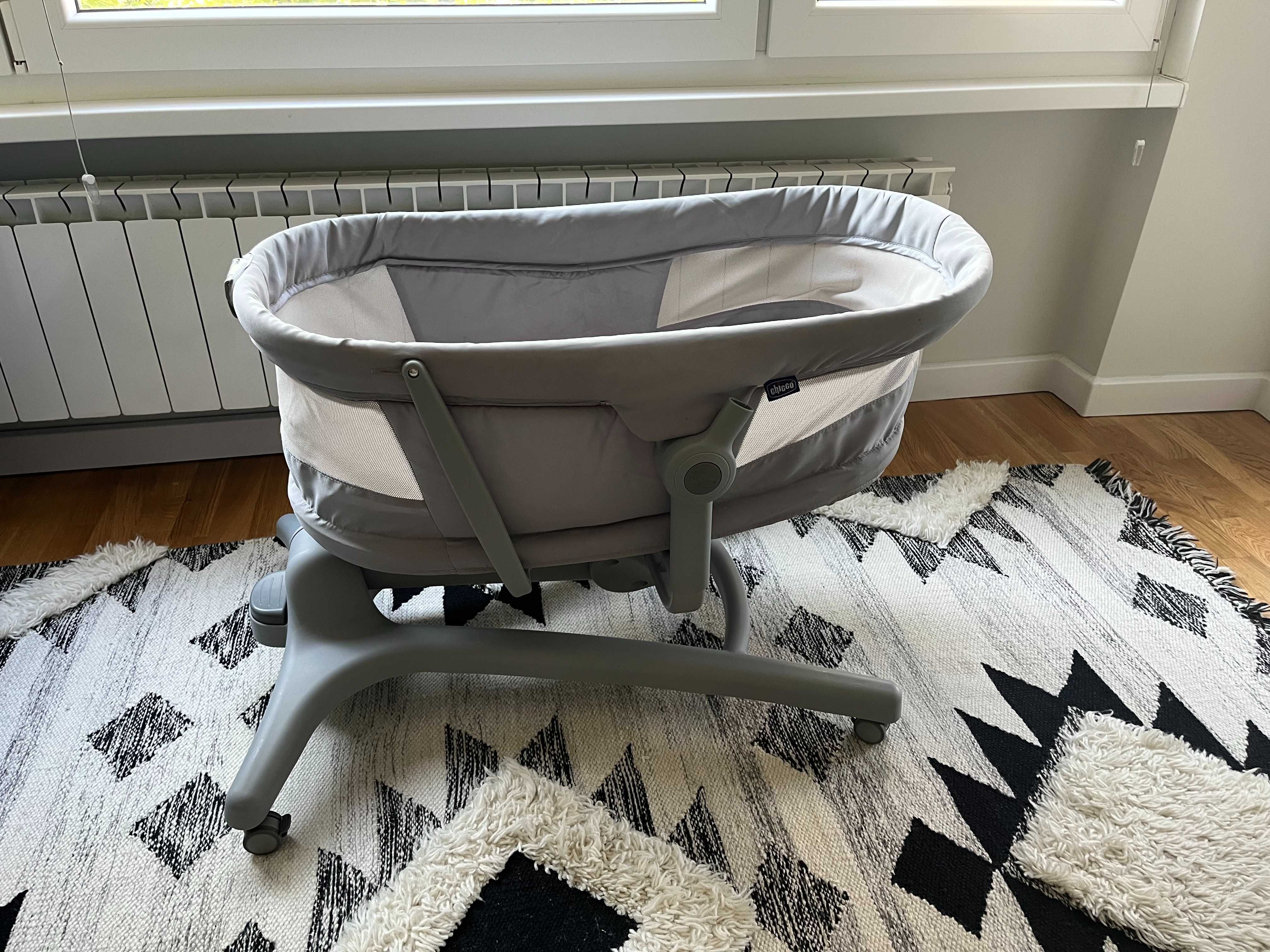 Мултифункционално бебешко кошче 4 в 1 Chicco - Baby Hug Air, Stone