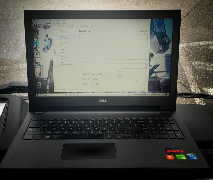 Procesor Intel® Pentium® 3558U
2 M cache, 1,70 GHz